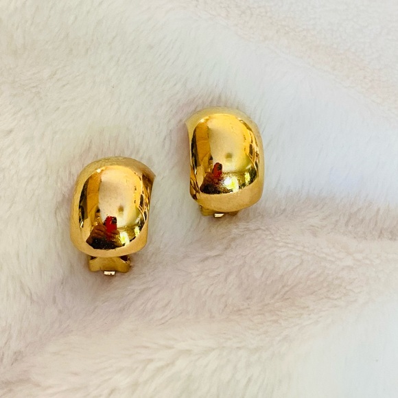 Vintage CHRISTIAN DIOR Earrings Dome Hoop Gold Tone - Picture 6 of 10